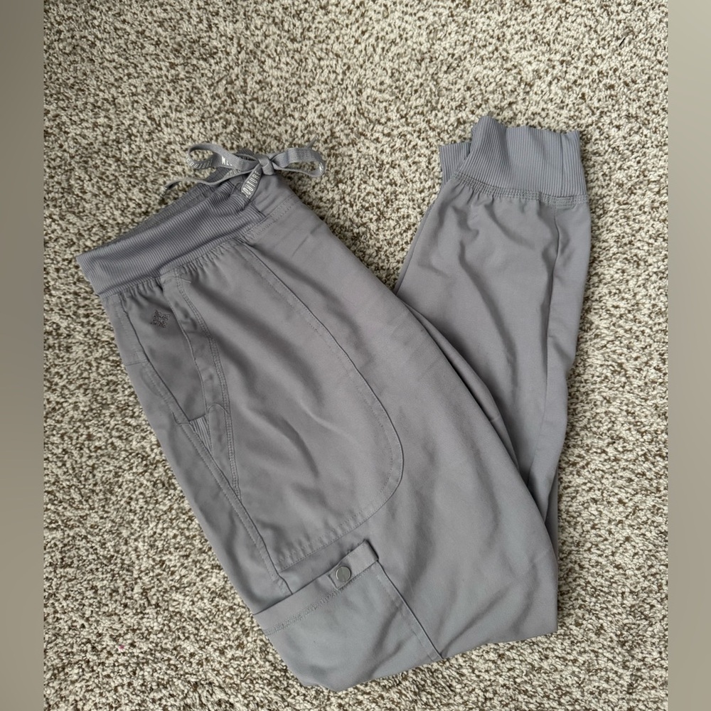Med Couture Jogger Scrubs
